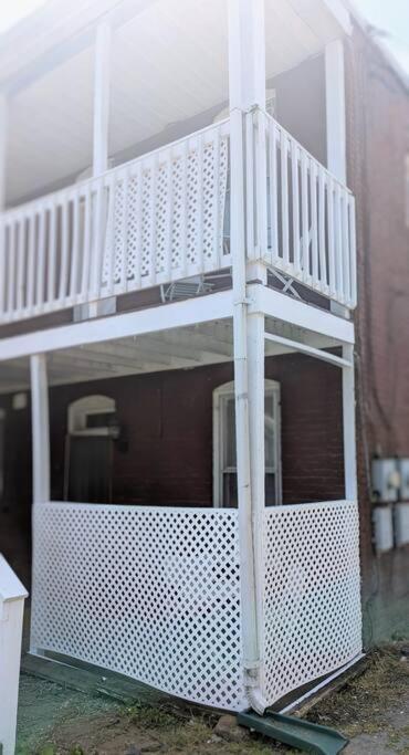 Escape On Hambright'S Alley! Walk 2 Everything! Cyclists Welcome! 1St Fl Unit A Cumberland Esterno foto