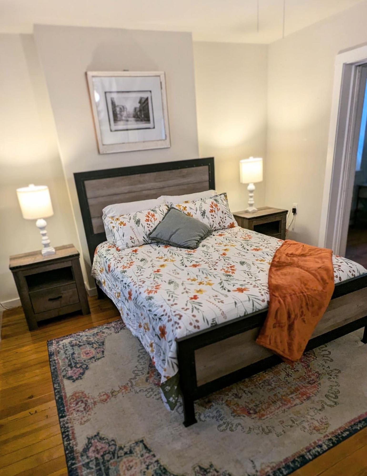 Escape On Hambright'S Alley! Walk 2 Everything! Cyclists Welcome! 1St Fl Unit A Cumberland Esterno foto